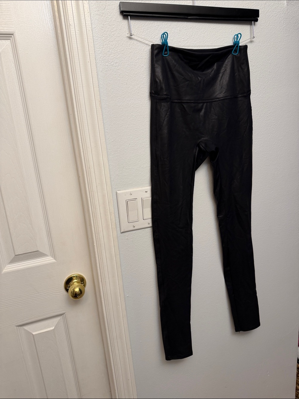 Jane and Bleecker Black High-Waist Faux Leather Leggings
